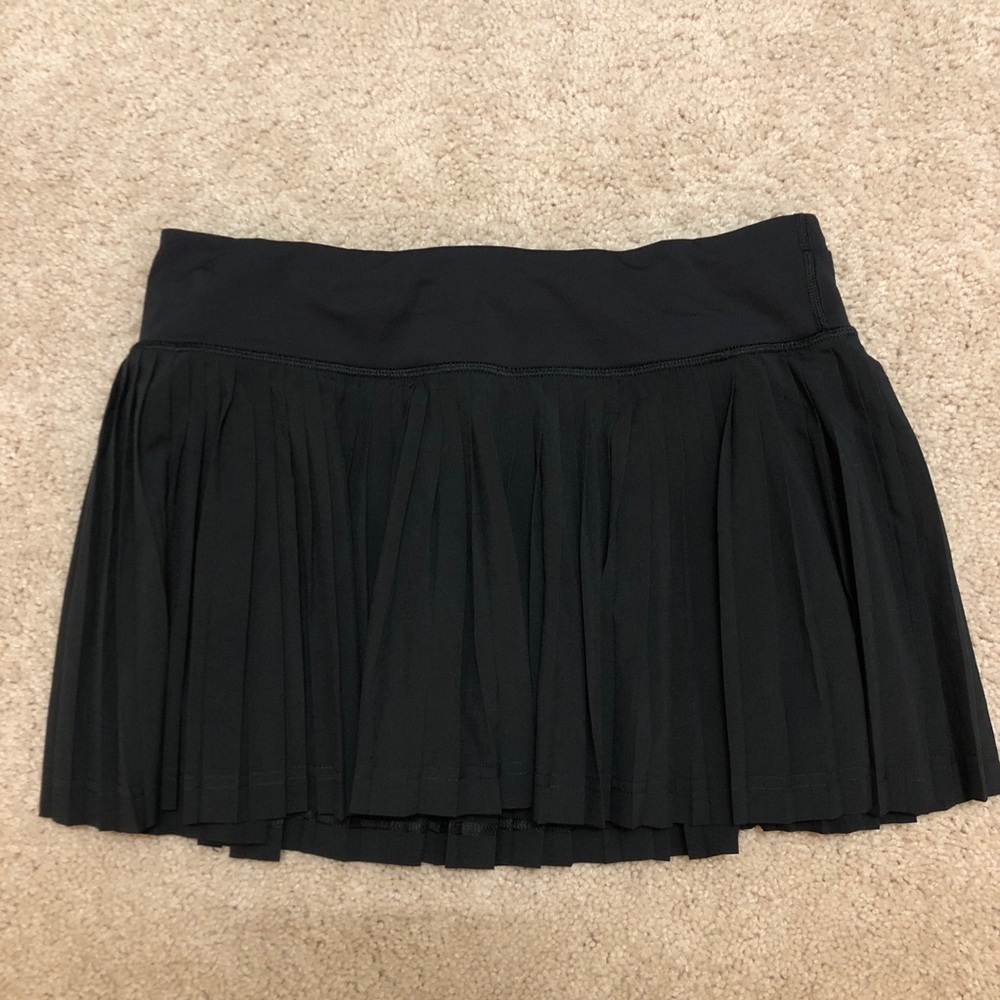 Lululemon Black Pleated Tennis Skort